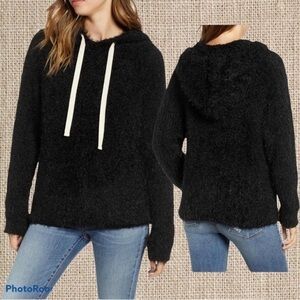 Black Hoodie *furry or Sherpa**